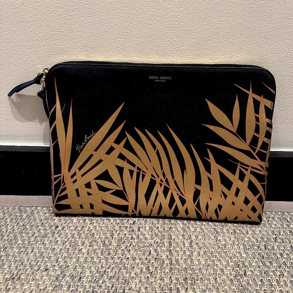 henri bendel Handbags - Henri Bendel Black and Gold Laptop Leaf Case 14 (w) x 9.8 Inches Wide